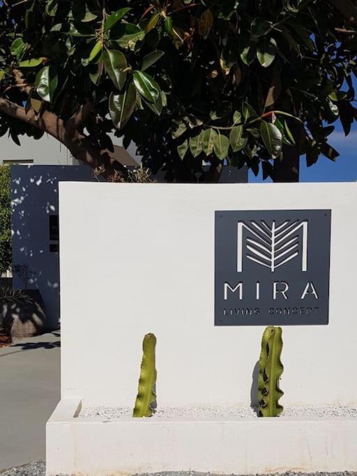 Mira Living Concept Suites Adults Only Kokkini Hani Dış mekan fotoğraf